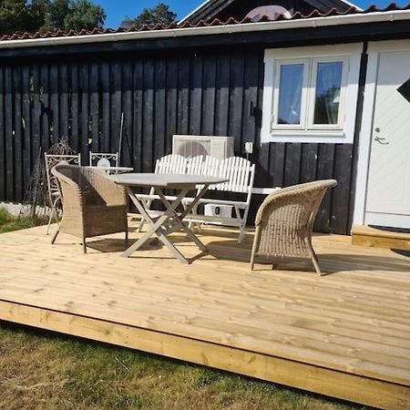 Foertjusande Gaesthus Med Parkering Fjällbacka Eksteriør billede